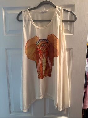 Boho Elephant Graphic Tank Top - Cream